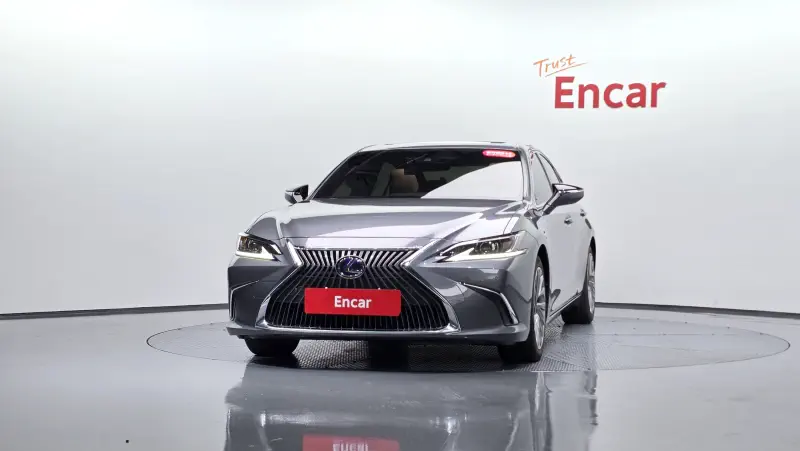 Lexus ES300h