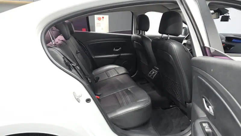Renault Samsung SM3 Z.E.