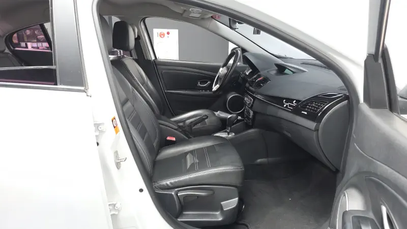 Renault Samsung SM3 Z.E.