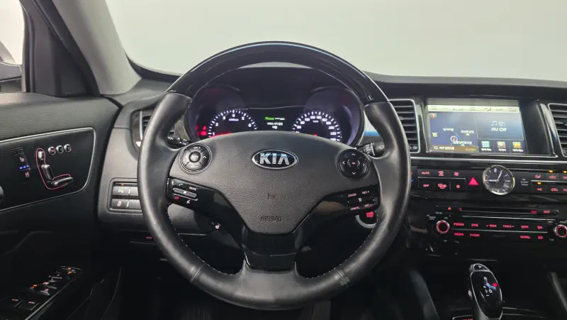 Kia K9