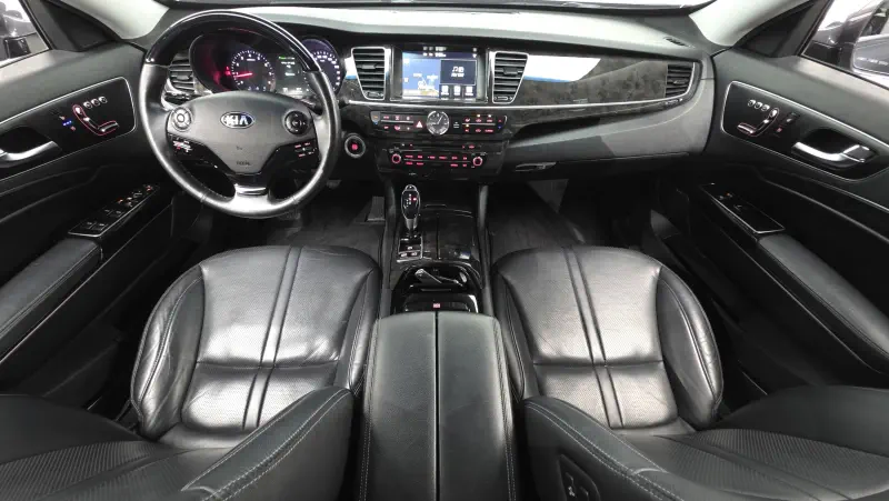 Kia K9