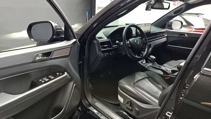 SsangYong Rexton Sports Khan