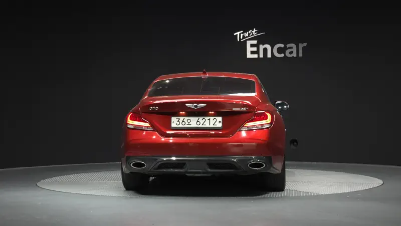 Genesis G70