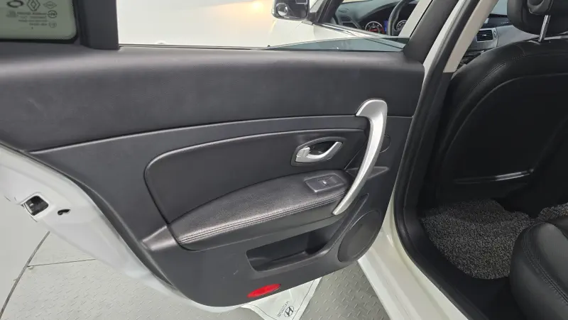 Renault Samsung SM5