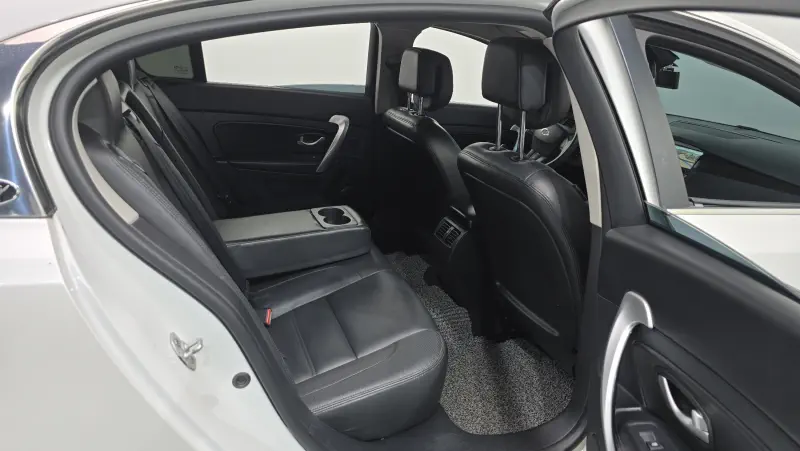 Renault Samsung SM5