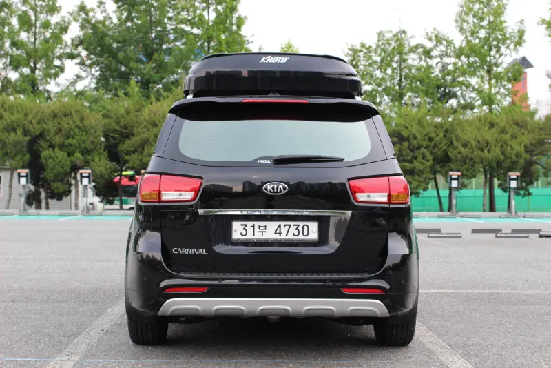 Kia Carnival