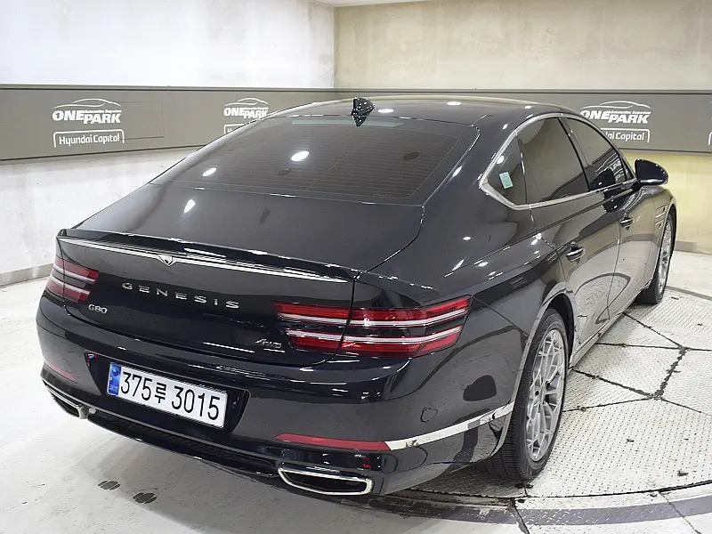 Genesis G80