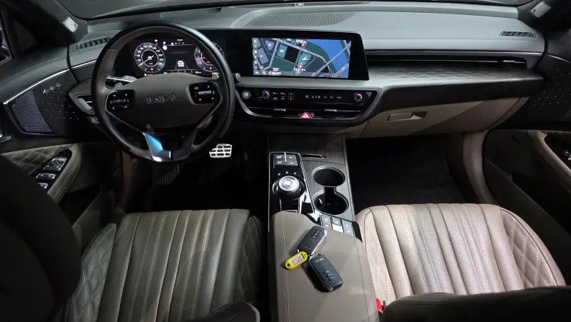 Kia K8
