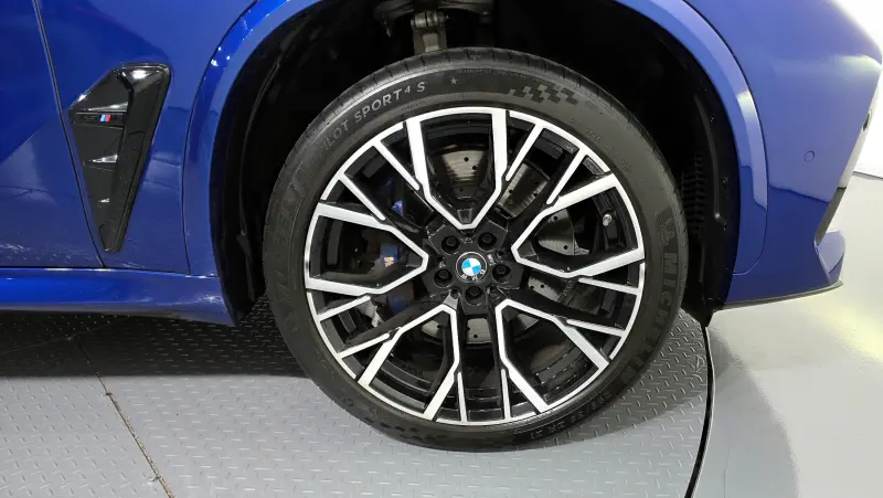 BMW X5M