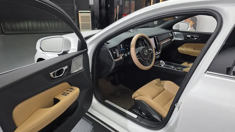 Volvo S60
