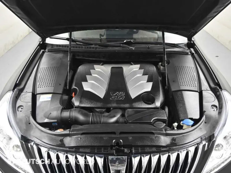 Hyundai Equus