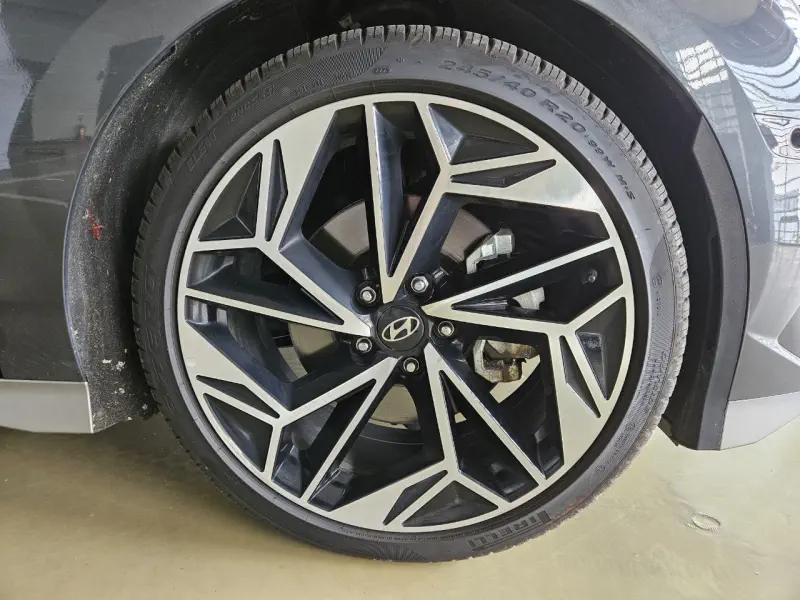 Hyundai Ioniq 6