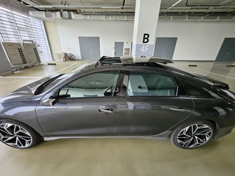 Hyundai Ioniq 6