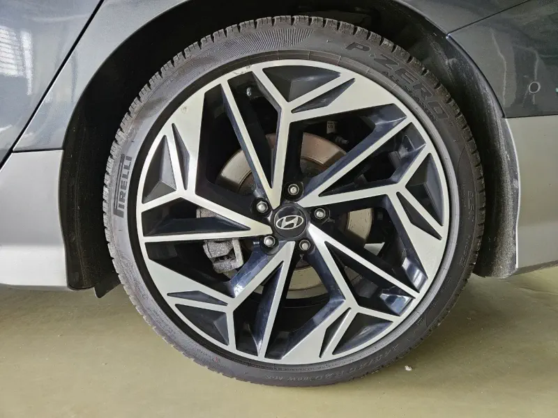 Hyundai Ioniq 6