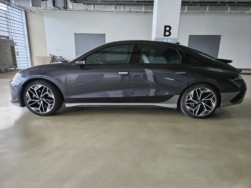 Hyundai Ioniq 6