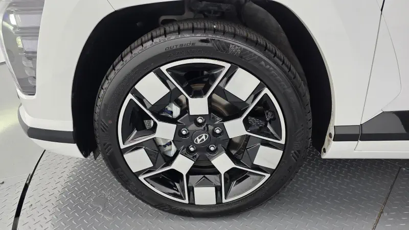 Hyundai Kona Electric