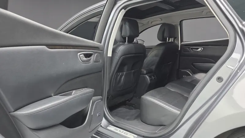 Renault Samsung SM6