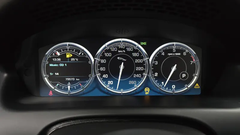 Jaguar XJ