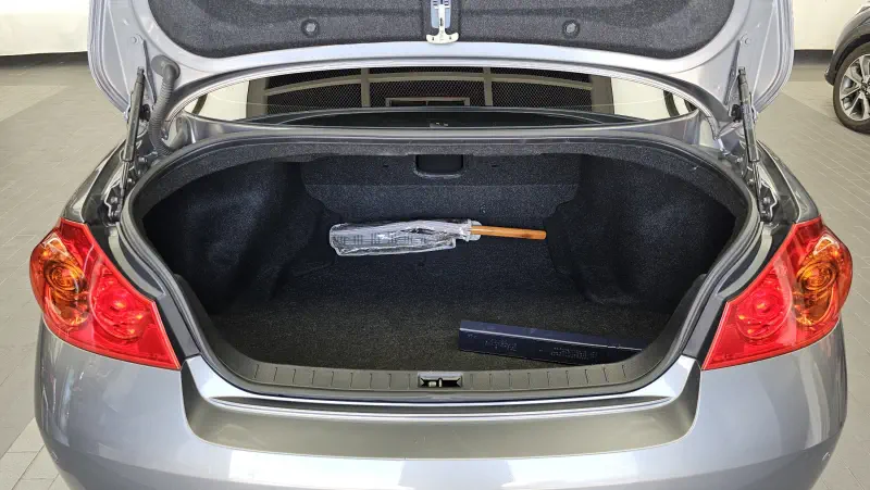 Infiniti G25