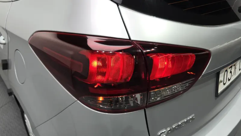 Kia Carens