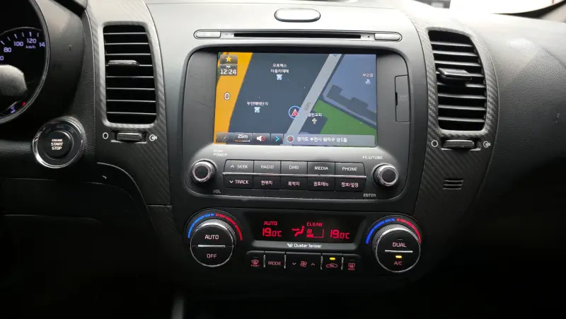 Kia K3