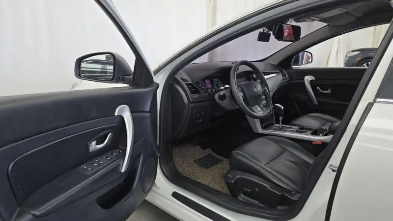 Renault Samsung SM5