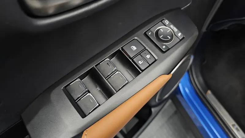 Lexus NX300h