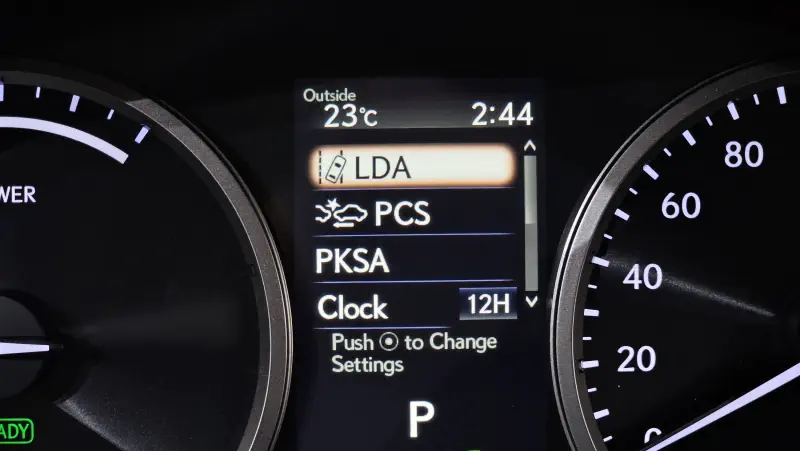 Lexus NX300h