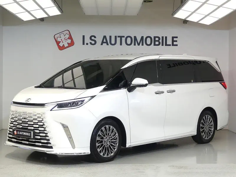 Lexus LM500h