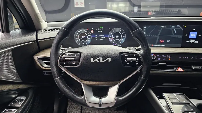 Kia K8