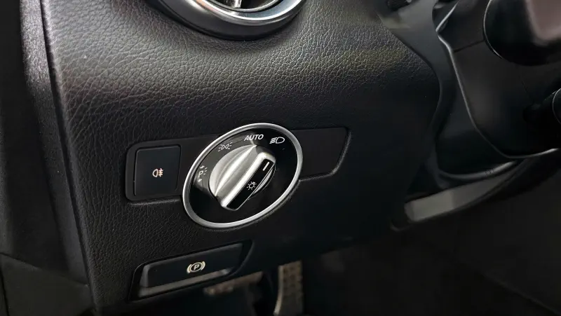Mercedes-Benz SLK-Class