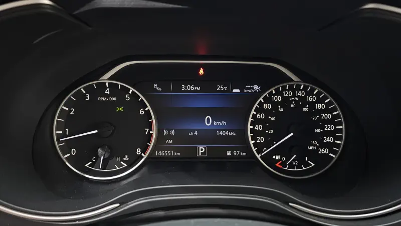 Nissan MAXIMA