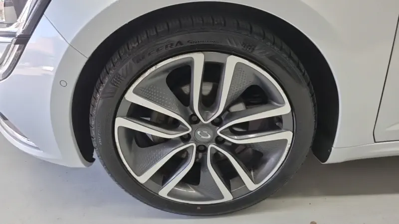 Renault Samsung SM6
