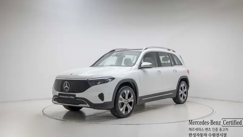 Mercedes-Benz EQB