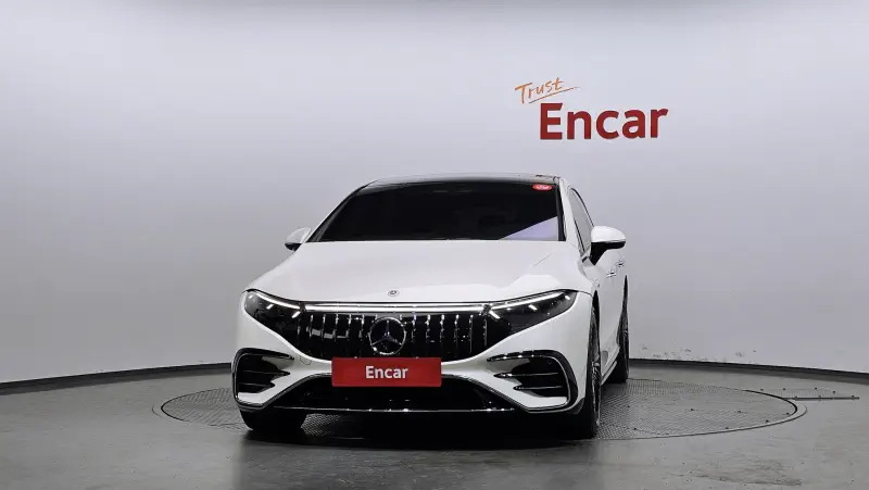 Mercedes-Benz EQS