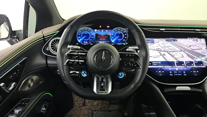 Mercedes-Benz EQS