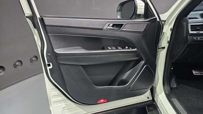 SsangYong Rexton Sports