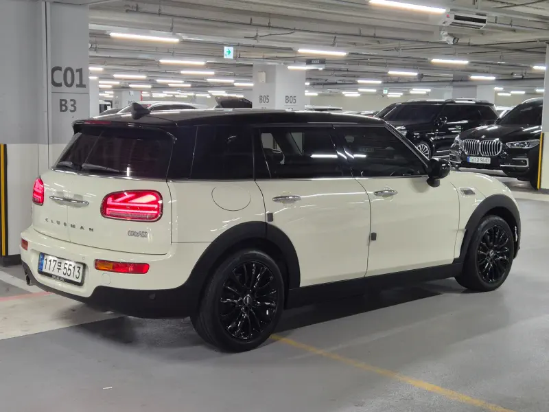 MINI Clubman