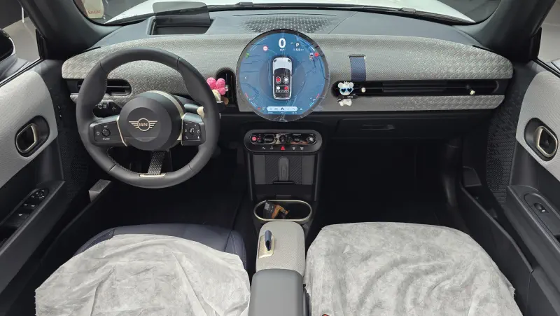 MINI Cabrio
