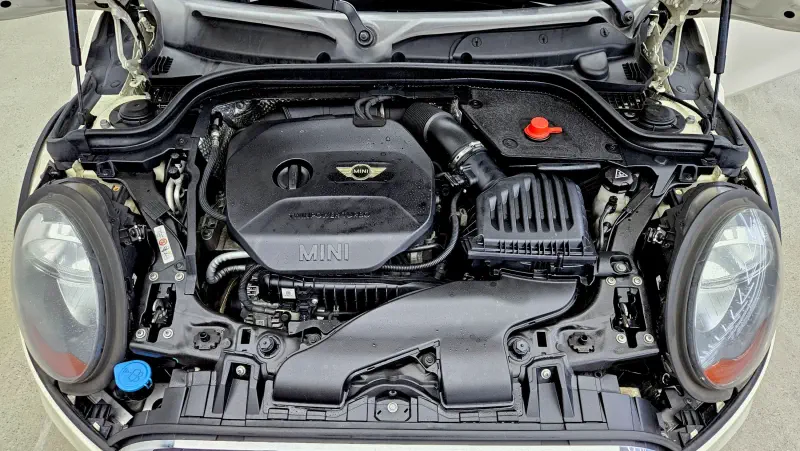 MINI Hatch