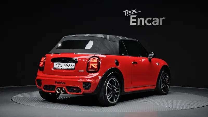 MINI Cabrio