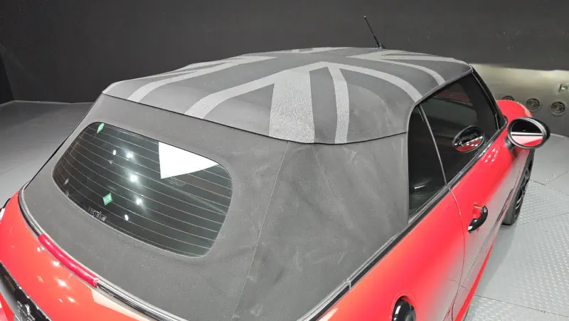 MINI Cabrio