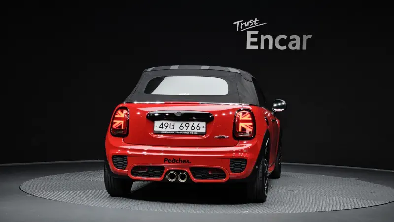 MINI Cabrio