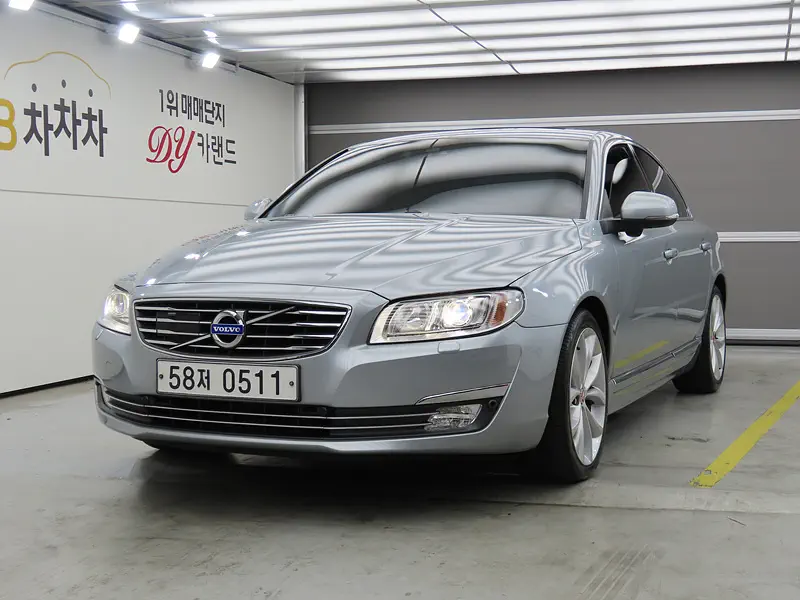 Volvo S80