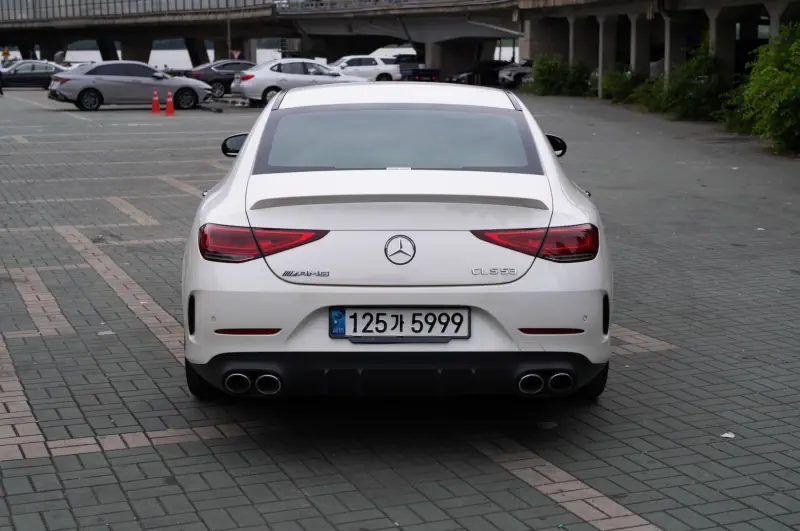 Mercedes-Benz CLS-Class