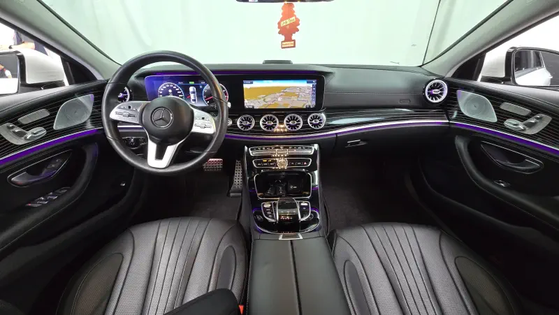 Mercedes-Benz CLS-Class