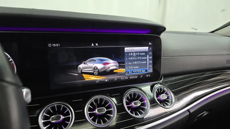 Mercedes-Benz CLS-Class
