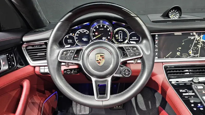 Porsche Panamera