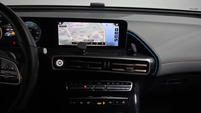 Mercedes-Benz EQC