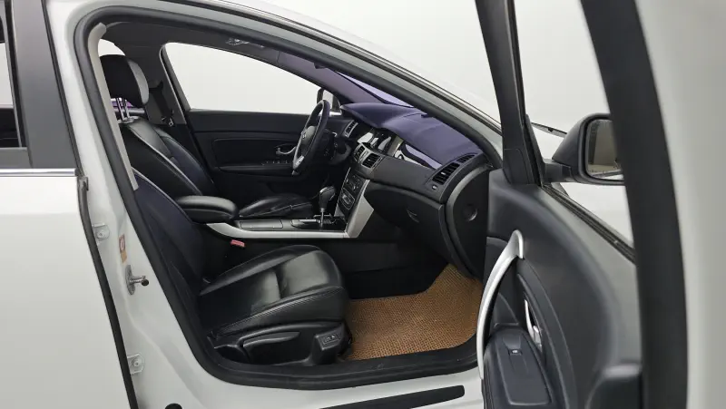 Renault Samsung SM5